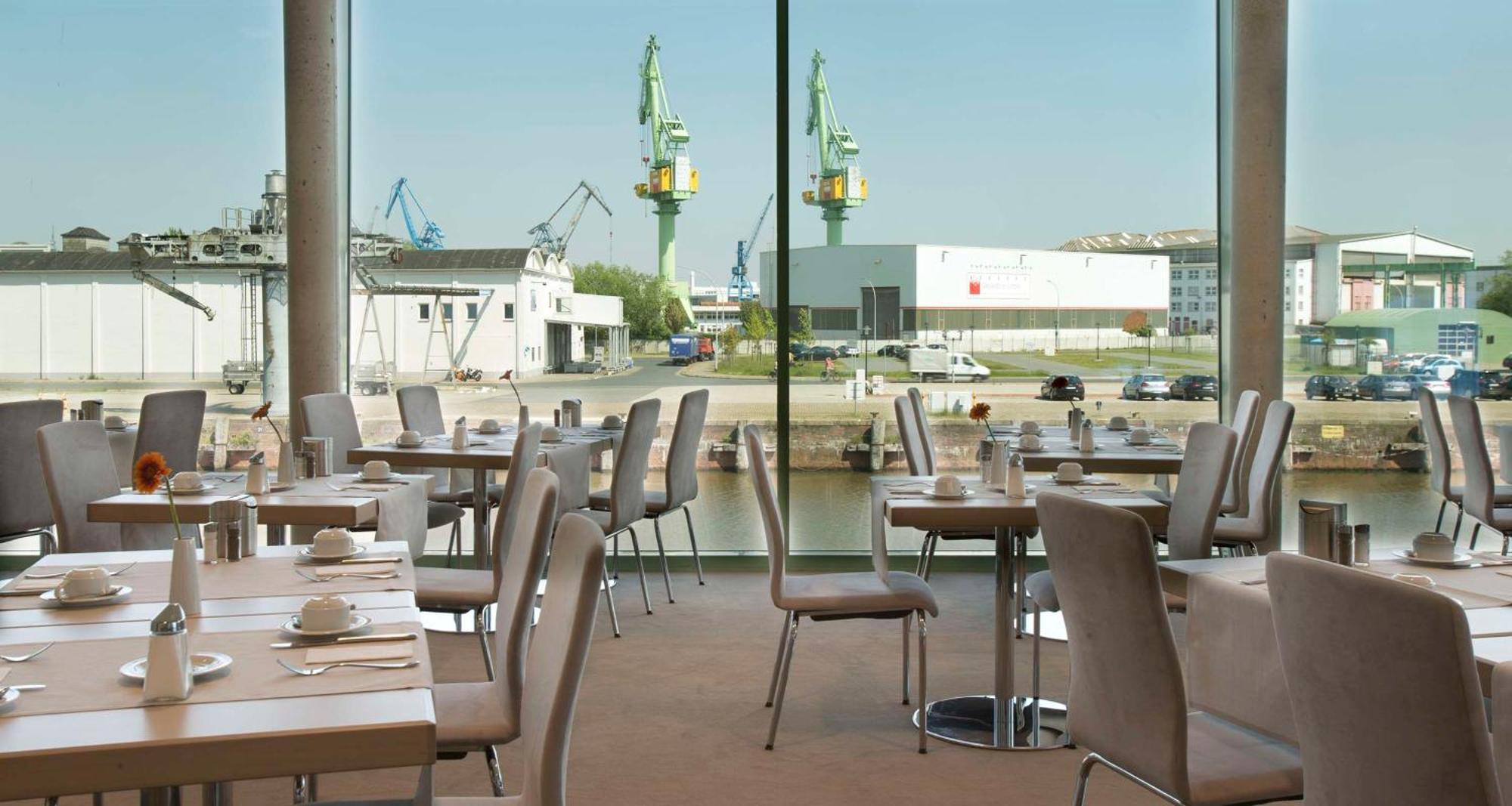 Best Western Plus Hotel Бремерхафен Экстерьер фото